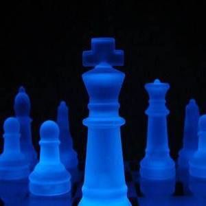 Meet your Posher, Moralez